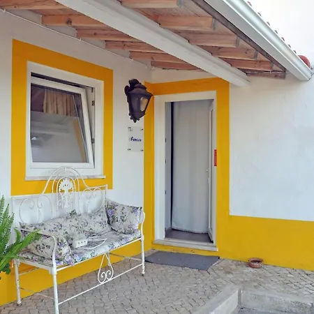 Sleep In Gasthuis Bucelas