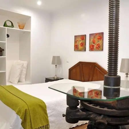Sleep In Casa de hóspedes Bucelas